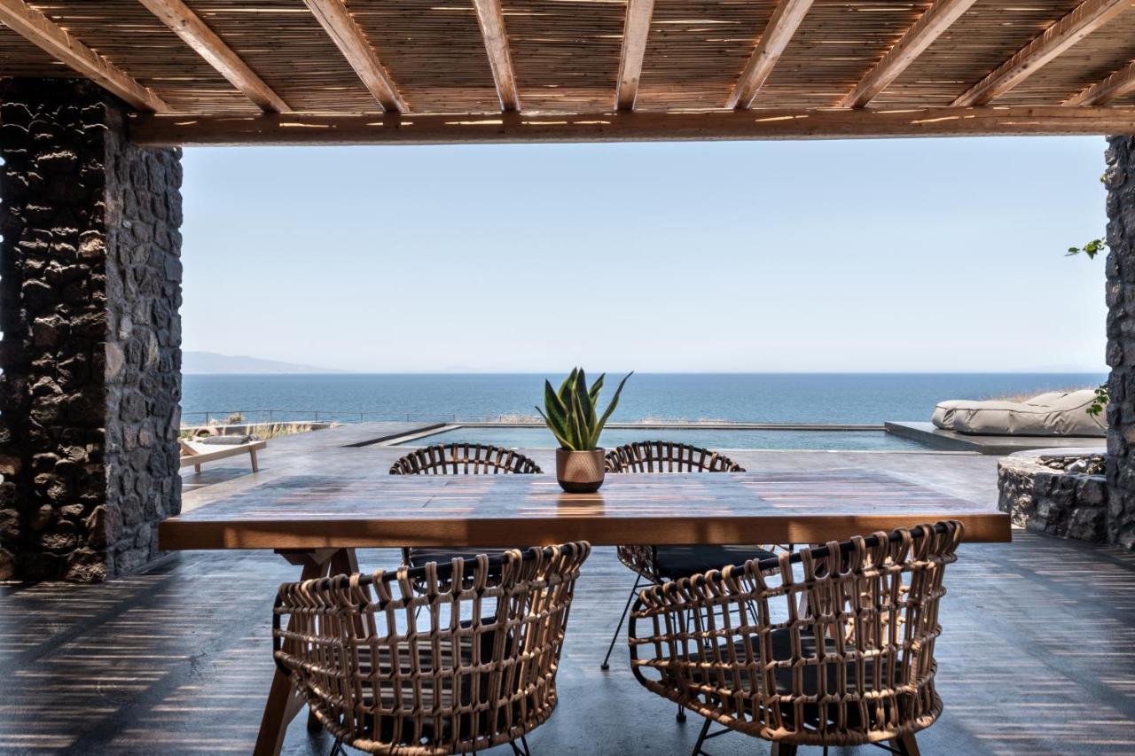 Colombos Beachfront Foinikiá Екстериор снимка