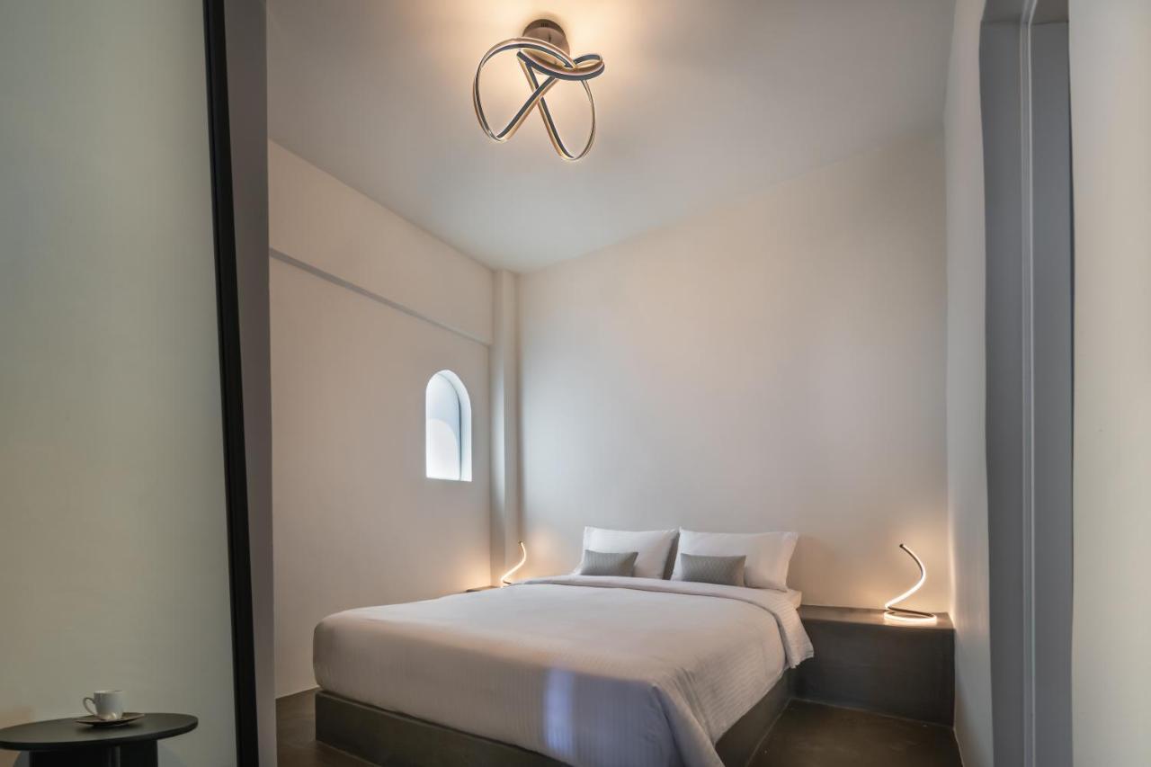 Colombos Beachfront Foinikiá Екстериор снимка